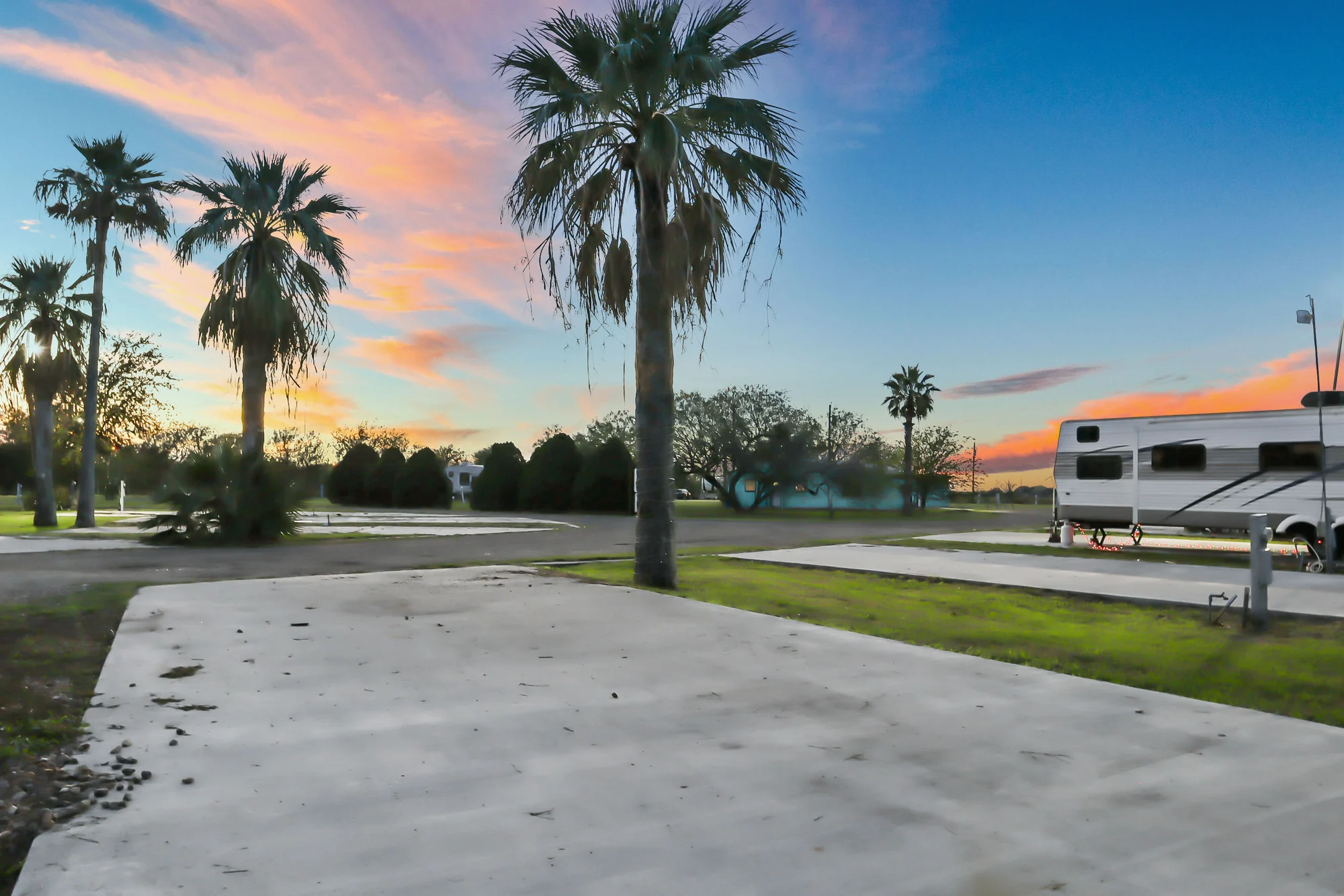 RV site with full hook-ups